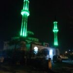 İSLAHİYE’DE DÜZENSİZ PARKLAR TRAFİĞİ ALT ÜST EDİYOR