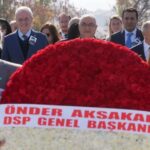 KKTC BAŞBAKANI ÜSTEL ECEVİT’İ ÖLÜM YILDÖNÜMÜNDE ANDI