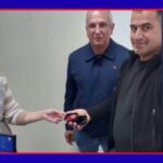 CAMİYE ATILAN TOP MERMİSİ SAPLANDIĞI YERDE DURUYOR