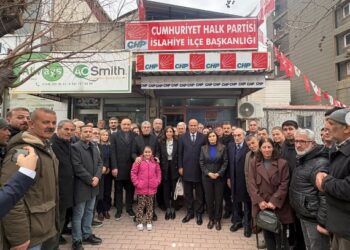 CHP HEYETİNİN DEPREM YILDÖNÜMÜ ÖNCESİ İSLAHİYE ZİYARETİ