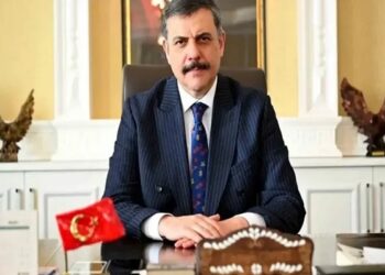 BAKAN ÇİFTÇİ HAFIZLIK YARIŞMASINDA TÜRKİYE BİRİNCİSİ