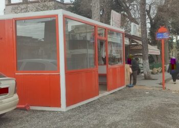 HABERİMİZ “BİR YIL SONRA” SES GETİRDİ : DURAKLAR YAPILIYOR