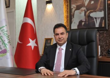 TİCARET ODASINDA ÜYELER, “SELAHATTİN TÜRKMEN İLE DEVAM” DEDİ